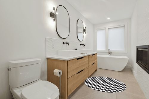 Olivefox Round Area Rugs Modern Black and White Checkered Lattice Pattern Super Soft Indoor Stain-Proof Carpet Floor Mat Anti-Skid Runner Rugs for Home Living Room, Bedroom, Dining Room, 4 Feet in Scandinavian Neutral bathroom