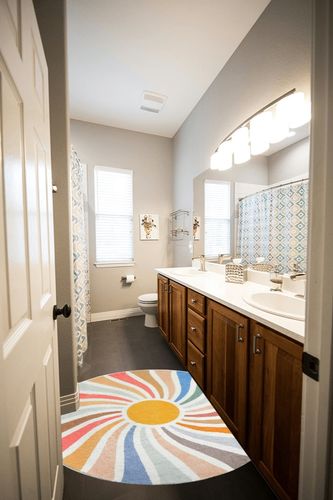 Topotdor Sun Rainbow Round Rug,Colorful Boho Kids Rug Ultra Soft Washable Nursery Rug for Bedroom Perschool Classroom,47" Round in Wooden and Grey Bathroom