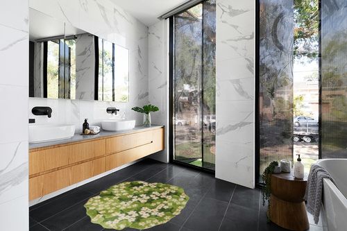 WHALEHOME Moss Rug 3D Stereo Irregular Rug Daisy Forest Grass Moss Rug for Living Room Bedroom Home Aesthetic Decor Floor Mat Indoor Floor Plush Shaggy Area Rug Anti-Slip Modern Rugs 47 * 49in in Modern Black Tiled bathroom