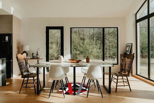 Round Area Rug for Living Room, Red Black Grey Geometric Soft Indoor Circular Shaggy Rug, Modern White Abstract Art Striped Fluffy Carpets for Bedroom Kid Room Nursery, 3 Ft in Modern Scandinavian Dining Room with Black Accents