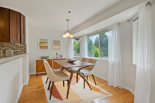 Rugs for Living Room- Large Area Rug, Yellow Striped Rug, Indoor Area Rug with Jute Backing, Anti-Skid Carpet(Yellow, 6' 5" x 9' 5") in Modern White Dining Room with Wooden Accents