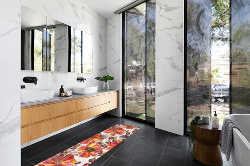 Multi Modern Non Slip Living Room Runner in Modern Black Tiled bathroom