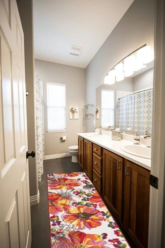 Multi Modern Non Slip Living Room Runner in Wooden and Grey Bathroom