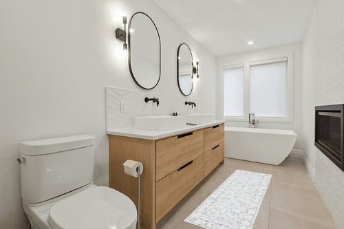 SAFAVIEH Micro-Loop Collection Runner Rug - 2'3" x 7', Blue & Beige, Handmade Wool, Ideal for High Traffic Areas in Living Room, Bedroom (MLP535M) in Scandinavian Neutral bathroom