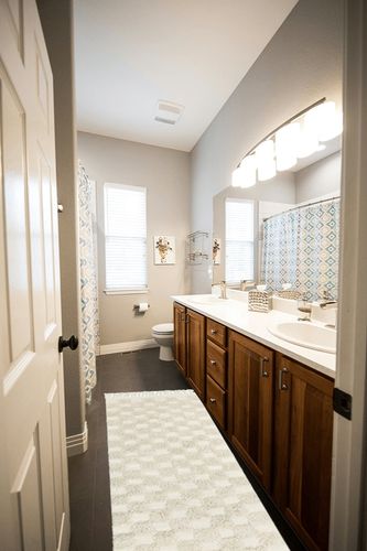 Lahome Checkered Boho Runners for Hallways, 2x6 Laundry Room Rug Runner Washable Runner Rug with Tassels, Farmhouse Bathroom Rug Beige Cotton Area Rug Non-Shedding Floor Carpet Runner for Kitchen in Wooden and Grey Bathroom