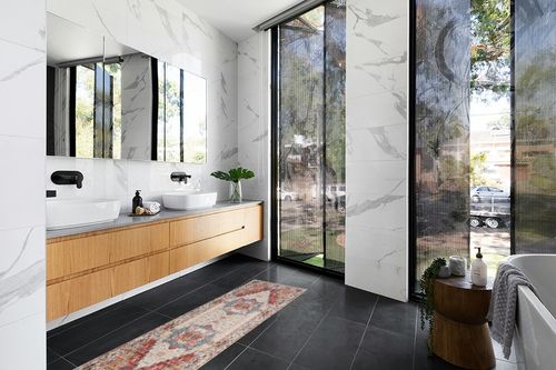 Comeet Washable Runner Rug - 2x6 Hallway Runner Rug, Non-Slip Kitchen Bathroom Runner Rugs, Long Vintage Area Rug for Entryway Laundry Bedroom Orange/Blue in Modern Black Tiled bathroom