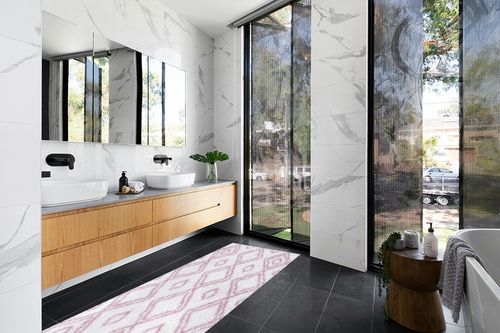 nuLOOM Iola Geometric Shag Runner Rug, 2' 8" x 8', Pink in Modern Black Tiled bathroom