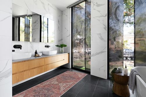 Bloom Rugs Washable 7 ft Runner - Red/Orange/Beige Traditional Runner for Entryway, Hallway, Bathroom, and Kitchen - Exact Size: 2.5' x 7' in Modern Black Tiled bathroom