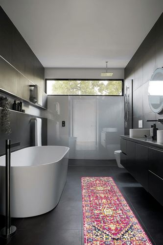 Brooklyn Geometric Medallion Bohemian Indoor Area-Rug in Black Modern Bathroom