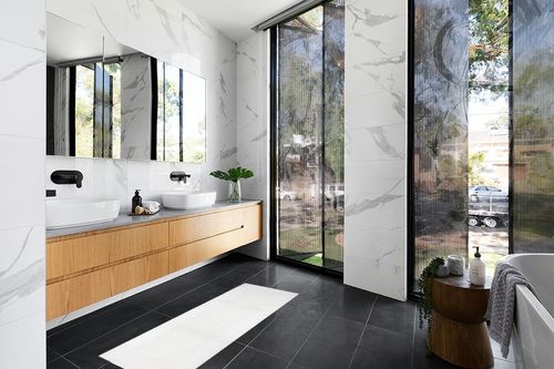 Hotel Style White Egyptian Cotton 24 inch x 60 inch Bath Runner in Modern Black Tiled bathroom