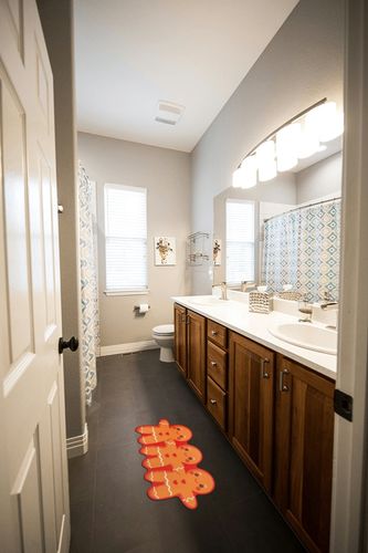 Tinideya Christmas Welcome Mat Decorative Xmas Rugs Doormat Nonslip Winter Christmas Kitchen Bathroom Rugs for Indoor Home Decoration (Gingerbread Man) in Wooden and Grey Bathroom