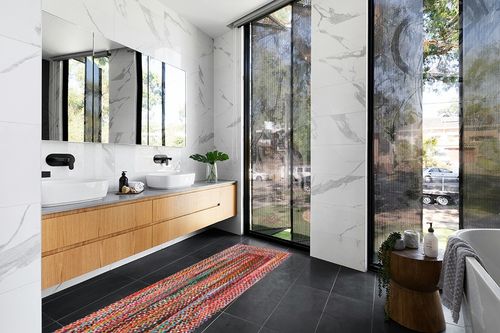 ‎Multi ‎Farmhouse ‎Braided ‎Kitchen, Bedroom, Living Room, Hallway, Dining Room ‎Area Rug in Modern Black Tiled bathroom