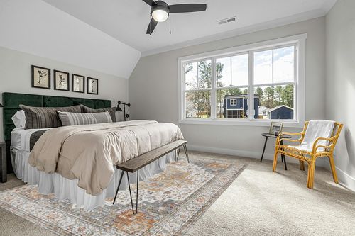 Area Rugs for Living Room: 9x12 Rug for Bedroom Machine Washable with Non Slip Backing Non Shedding, Boho Medallion Floral Large Carpet for Dining Room Nursery Home Office Grey/Gold in Grey Traditional Bedroom with King Bed