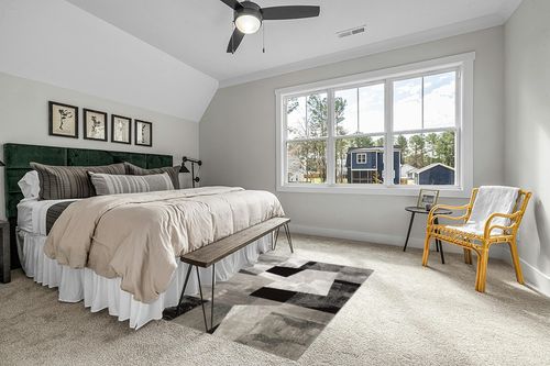 Home Dynamix Catalina Bismark Contemporary Geometric Area Rug, Grey/Black, 5'3"x7'2" in Grey Traditional Bedroom with King Bed