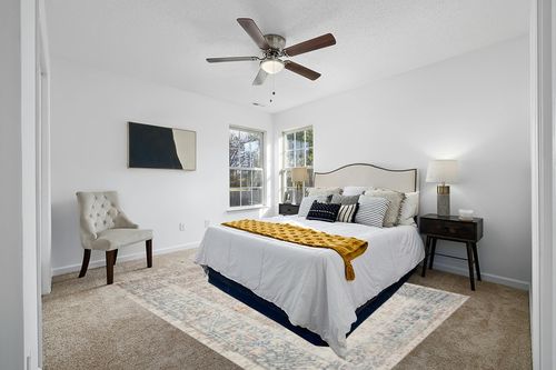 ‎Natural / Ocean ‎Traditional and Distressed Design Living Room ‎Area Rug in White and Yellow Modern Bedroom