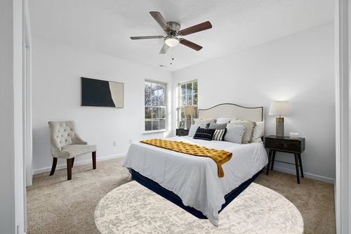 Artistic Weavers Janine Vintage Medallion Area Rug,7'10" Round,Grey in White and Yellow Modern Bedroom