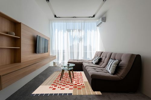 SAFAVIEH Genre Collection Area Rug - 6' x 9', Grey & Red, Handmade Wool, Ideal for Living Room, Bedroom, Dining (GRE206F-6) in Grey Living Room with Brown Couch