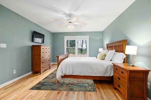 Loloi II Skye SKY-07 Terracotta / Sky Area Rug 6' x 9' in Teal and Orange Wood Bedroom