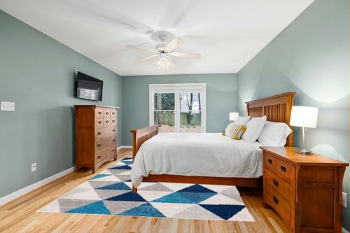 Well Woven Isometry Blue & Grey Modern Geometric Triangle Pattern Area Rug 7'10" x 9'10" Soft Shed Free Easy to Clean Stain Resistant in Teal and Orange Wood Bedroom