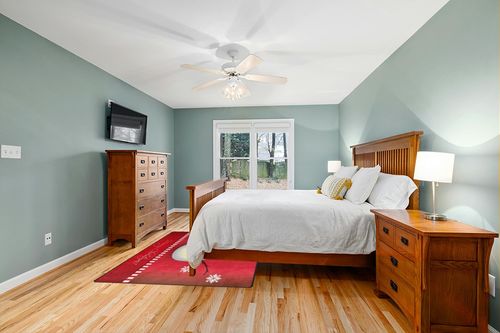 ALAZA Happy Snowman Merry Christmas Non Slip Area Rug 5' x 7' for Living Dinning Room Bedroom Kitchen Hallway Office Modern Home Decorative in Teal and Orange Wood Bedroom