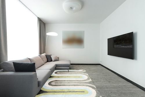 Novogratz by Momeni Rugs Retro Collection Retro Wave Shag Area Rug, 5'0" x 7'6", Multicolor (RETRORET-2MTI5076) in Modern Living Room with Grey Couch