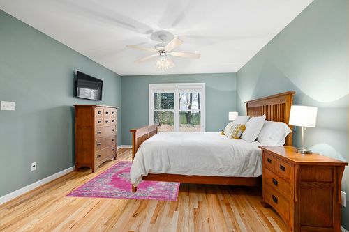 Nourison Passion Fuchsia 5'3" x 7'3" Area -Rug, Boho, Traditional, Easy -Cleaning, Non Shedding, Bed Room, Living Room, Hallway, (5' x 7') in Teal and Orange Wood Bedroom