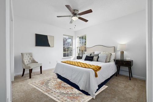 befbee 5x7 Area Rugs for Living Room,Stain Resistant Washable Rug,Non-Slip Backing Rugs for Bedroom,Kitchen,Printed Vintage Home Decor Rug (Turmeric/Grey, 5'x7') in White and Yellow Modern Bedroom