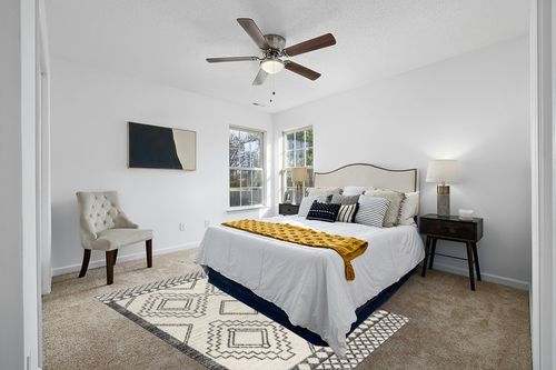 JONATHAN Y MOH200A-5 Amir Moroccan Beni Souk Indoor Area-Rug Bohemian Farmhouse Rustic Geometric Easy-Cleaning Bedroom Kitchen Living Room Non Shedding, 5 X 8, Cream,Black in White and Yellow Modern Bedroom