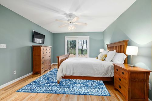 JONATHAN Y MOH102A-8 Moroccan Hype Boho Vintage Tribal Blue/White 8 ft. x 10 ft. Area-Rug, Bohemian, Easy-Cleaning, for Bedroom, Kitchen, Living Room, Non Shedding, Blue,White in Teal and Orange Wood Bedroom