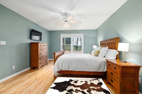 MeshNew Pure Brown Tricolor Cowhide Rug Black Brown and White Luxurious Cow Skin Tri Color (5 X 4) in Teal and Orange Wood Bedroom