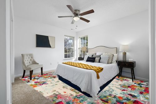 Unique Loom Chromatic Collection Modern Colorful & Vibrant Abstract Area Rug for Any Home Décor 10' 0 x 14' 0 Rectangular, Multi/Beige in White and Yellow Modern Bedroom
