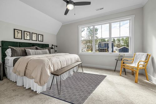 Home Conservatory Squares Handwoven Indoor/Outdoor Rug, 5 X 8 Feet, Blue/White Geometric Pattern in Grey Traditional Bedroom with King Bed