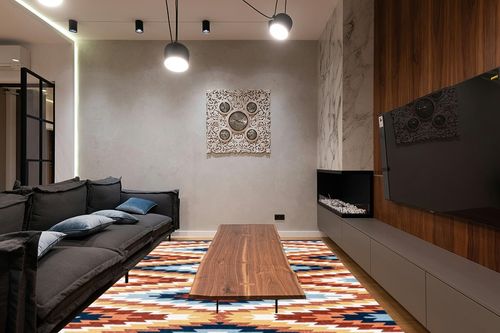 JONATHAN Y SWC101A-8 Konya Diamond Kilim Geometric Indoor Area Rug, Southwestern, Geometric, Bohemian, Bedroom, Kitchen, Living Room, Easy-Cleaning, Non-Shedding, 8 X 10, Yellow/Red/Blue in Dark Wood Living Room with Black Couch