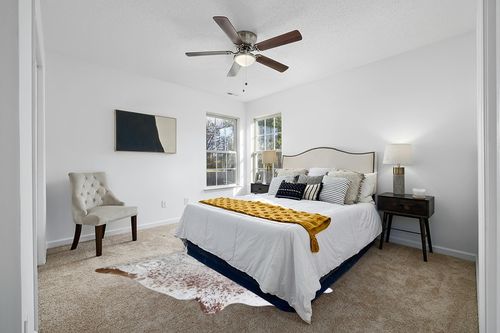 Sunshine Cowhides Genuine Salt and Pepper Brown and White Cowhide Rug - Luxurious Cow Rug for Bedroom, Living Room, and Home Decor - Masterpiece of Style and Functionality - 6x7ft (180x210cm) in White and Yellow Modern Bedroom