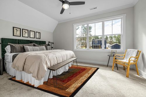 Home Dynamix Royalty Vega Contemporary Geometric Area Rug, Black/Brown, 7'8"x10'4" in Grey Traditional Bedroom with King Bed