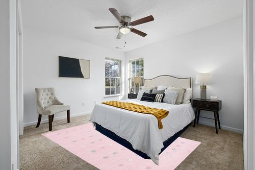 SAFAVIEH Kids Collection Area Rug - 6' x 9', Light Pink, Handmade Polka Dot Wool, Ideal for High Traffic Areas in Living Room, Bedroom (SFK803U) in White and Yellow Modern Bedroom