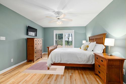 Swanscombe Geometric Pink/Light Purple Area Rug Wade Logan Rug Size: Rectangle 5 ... in Teal and Orange Wood Bedroom