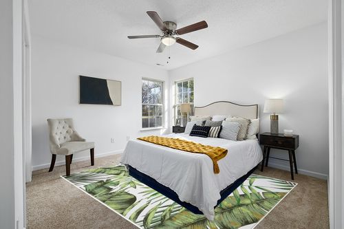 CAREMEE 8x10 Washable Area Rug Palm Tree Leaf Area Rug Indoor Throw Carpet Rug Non Slip Low Profile Non-Shedding Large Area Rug for Living Room Bedroom Kitchen, 8' x 10' Green in White and Yellow Modern Bedroom