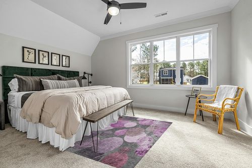 Addison Rugs Chantille ACN556 Red 5' x 7'6 Indoor Outdoor Area Rug, Stain Resistant, Machine Washable, Non Shedding, Bedroom, Living Room, Dining Room, Kitchen Rug in Grey Traditional Bedroom with King Bed