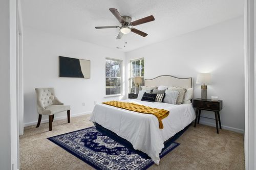Antep Rugs Alfombras Oriental Traditional 5x7 Non-Skid (Non-Slip) Low Profile Pile Rubber Backing Indoor Area Rugs (Navy Blue, 5' x 7') in White and Yellow Modern Bedroom