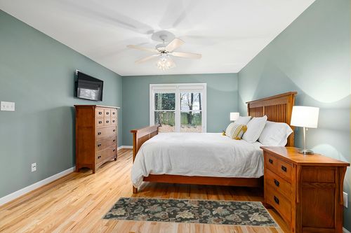 Morebes Floral Rug Runners for Hallways 6 Feet Non Slip,Paisley Runner Rug for Entryway Indoor,Washable Bath Mat Distressed Indoor Floor Carpet Runner for Kitchen Laundry Foyer,Brownish Black in Teal and Orange Wood Bedroom