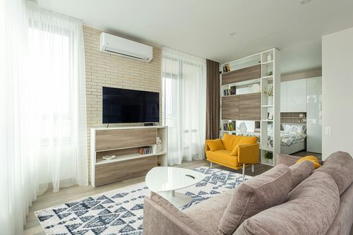 Rugs America Gallagher Collection GL50A Royal Nova Transitional Vintage Area Rug 8' x 10' in Light Modern Living Room with TV