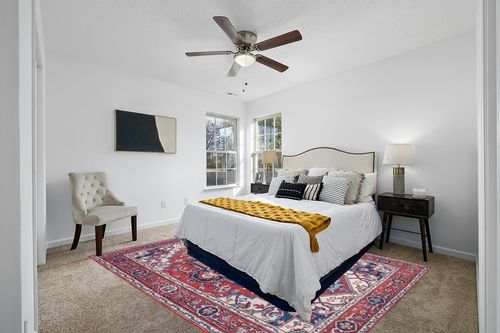 Eyely HSW105A-8 Machine Washable Cirali Ornate Large Medallion Indoor Area Rug Bohemian;Farmhouse;Persian, Bedroom, Kitchen, Living Room, Easy-Cleaning, Non-Shedding, 8 X 10, Red/Navy in White and Yellow Modern Bedroom