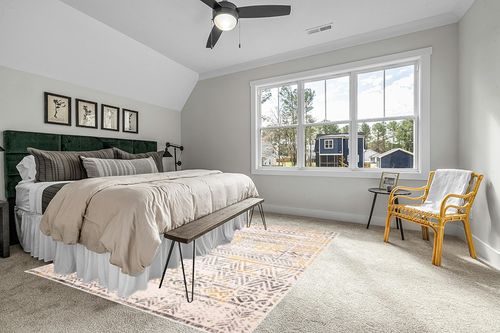 Rugshop Geometric Boho Perfect for high Traffic Areas of Your Living Room,Bedroom,Home Office,Kitchen Area Rug 7'10" x 10' Yellow in Grey Traditional Bedroom with King Bed