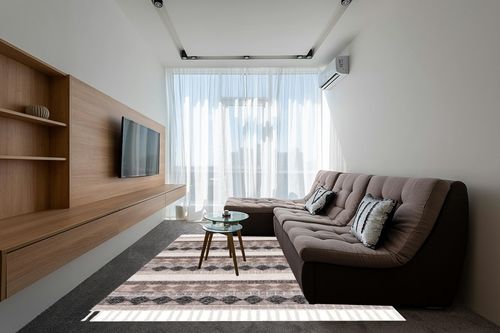 SAFAVIEH Natura Collection Area Rug - 8' x 10', Ivory & Black, Handmade Moroccan Boho Farmhouse Rustic Tassel Wool, Ideal for High Traffic Areas in Living Room, Bedroom (NAT292Z) in Grey Living Room with Brown Couch