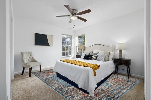 Area Rugs for Living Room: 9x12 Rug for Bedroom Machine Washable with Non Slip Backing Non Shedding, Boho Medallion Floral Large Carpet for Dining Room Nursery Home Office Blue/Red in White and Yellow Modern Bedroom