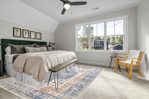 nuLOOM Jacquie Vintage Floral Area Rug, 9x12, Blue in Grey Traditional Bedroom with King Bed