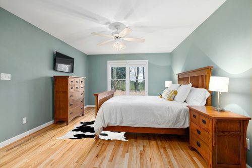 A-STAR Black and White Cowhide Area Rug Premium Quality Natural Cow Skin Leather Rug for Living Room Décor 5ft x 6ft (60Inch x 72Inch, 152.4CM x 182.88CM) X-Large in Teal and Orange Wood Bedroom