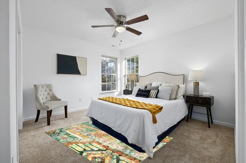 Wonnitar Boho Tribal 5x7 Rug,Washable Ultra-Thin Green Bedroom Area Rug,Southwestern Non-Shedding Large Living Room Mat,Non-Slip Stain Resistant Throw Carpet for Dining Room Nursery Dorm in White and Yellow Modern Bedroom