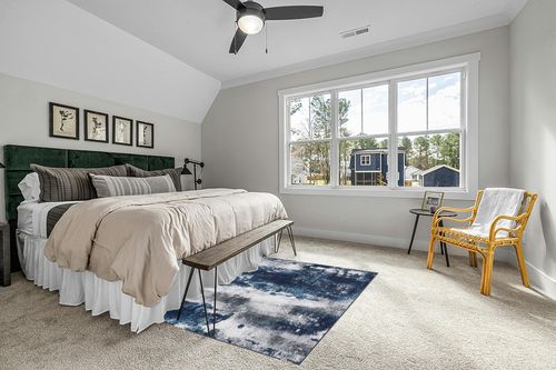 Area Rug Living Room Rugs: 5x7 Large Soft Bedroom Carpet Non Shedding Washable Abstract Modern Throw Accent Rug for Dining Room Home Office Kitchen Under Table Floor - Blue in Grey Traditional Bedroom with King Bed